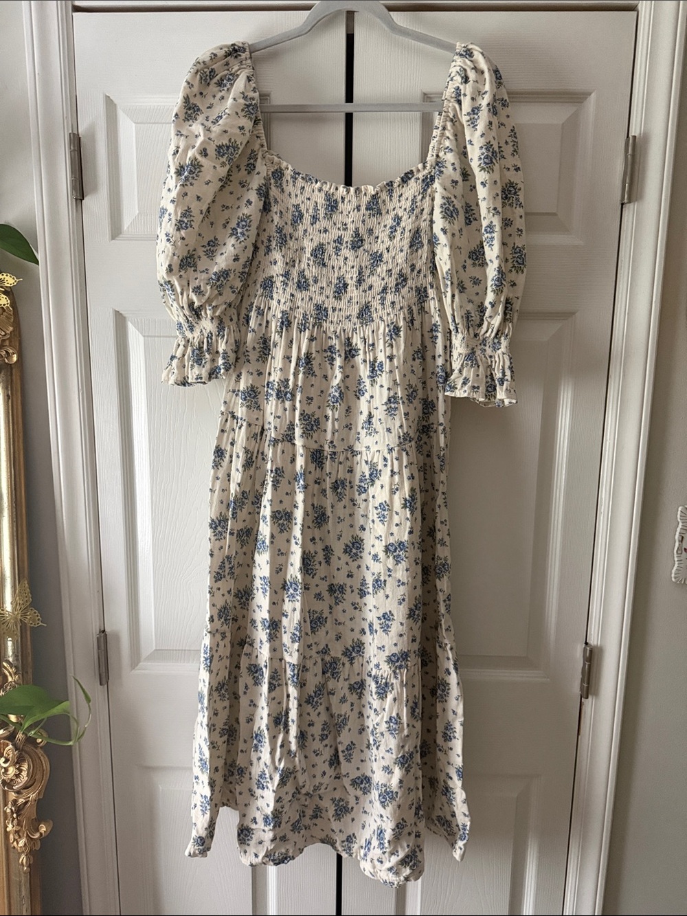 Cream and Blue Floral Smocked Puff-Sleeve Midi Dress
